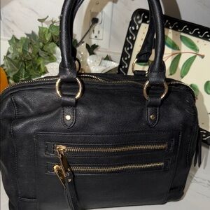 Elegant Black Leather Handbag